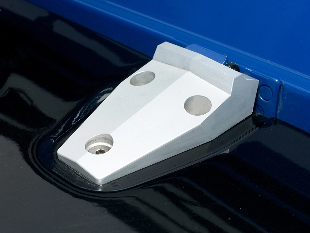 Land Rover Defender Billet Aluminium Bonnet Hinges Silver DA1152