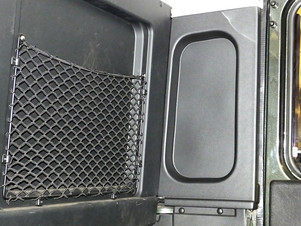 Land Rover Defender 90 Rear Quarter Panels In Black DA2766