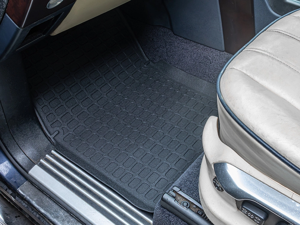 Land Rover Range over 02-12 7A000001 Onwards Rubber Mat Set DA4808