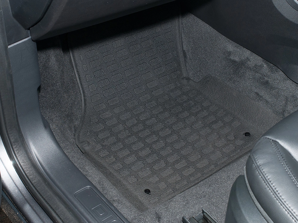 Land Rover Discovery Sport Up to KH999999/KT999999 Rubber Mat Set DA4827