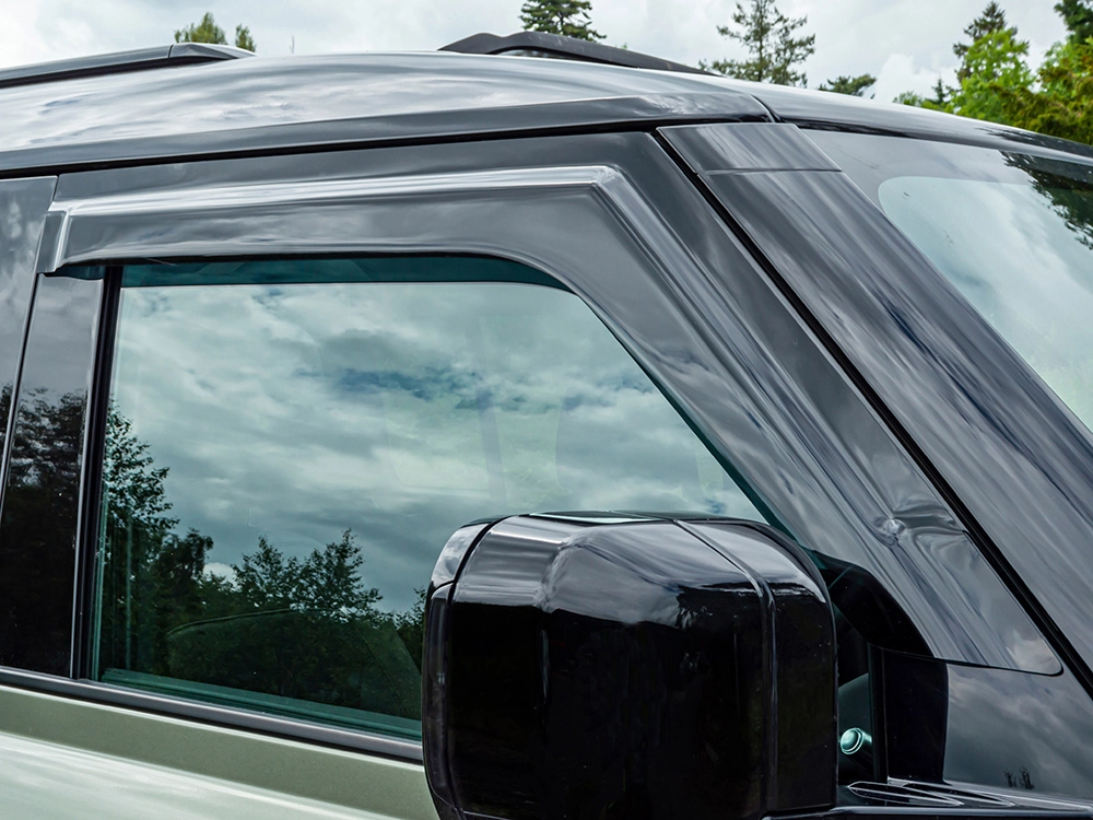 Land Rover Defender 90 2020 Onwards Front 2 Piece Wind Deflectors DA6675