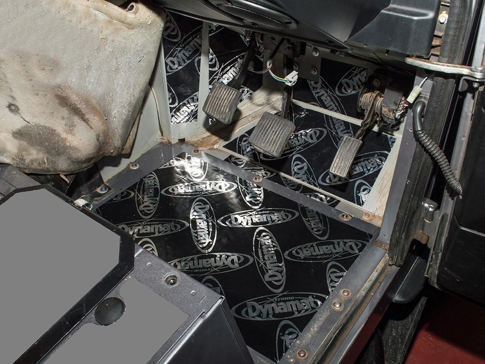 Land Rover Defender 2007-2016 Footwell Dynamat Sound Deadening Kit DA8083