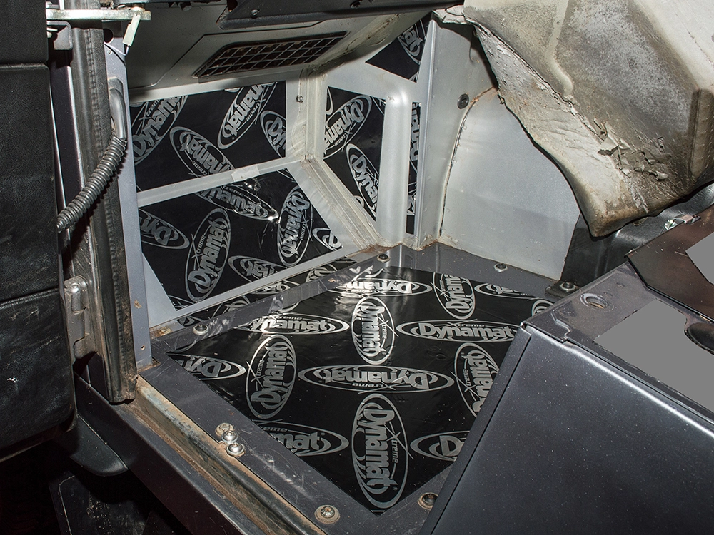 Land Rover Defender 2007-2016 Footwell Dynamat Sound Deadening Kit DA8083