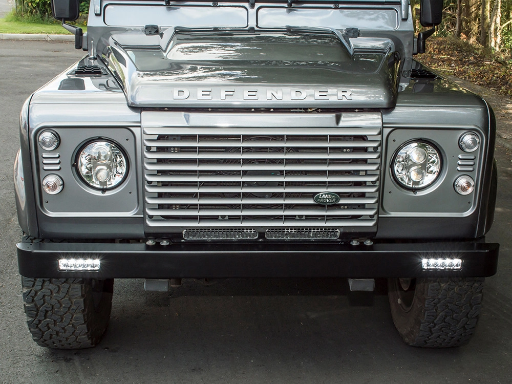 Land Rover Defender Front Bumper With integrated Ring LED lights-DA8600