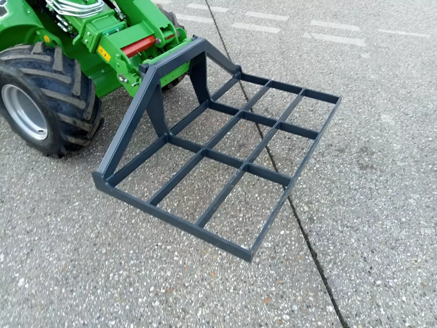 Avant leveller