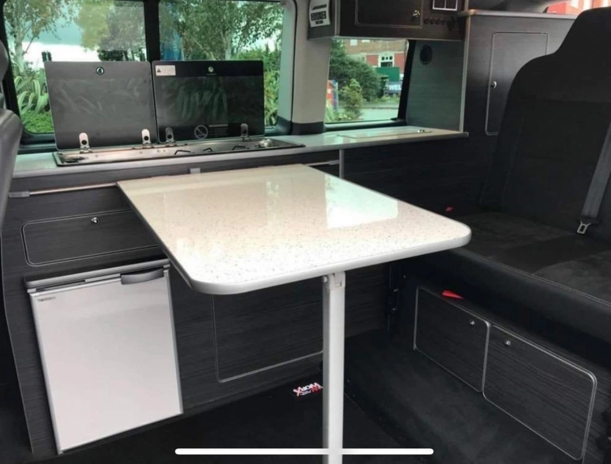VW T5 Campervan 2009 Automatic
