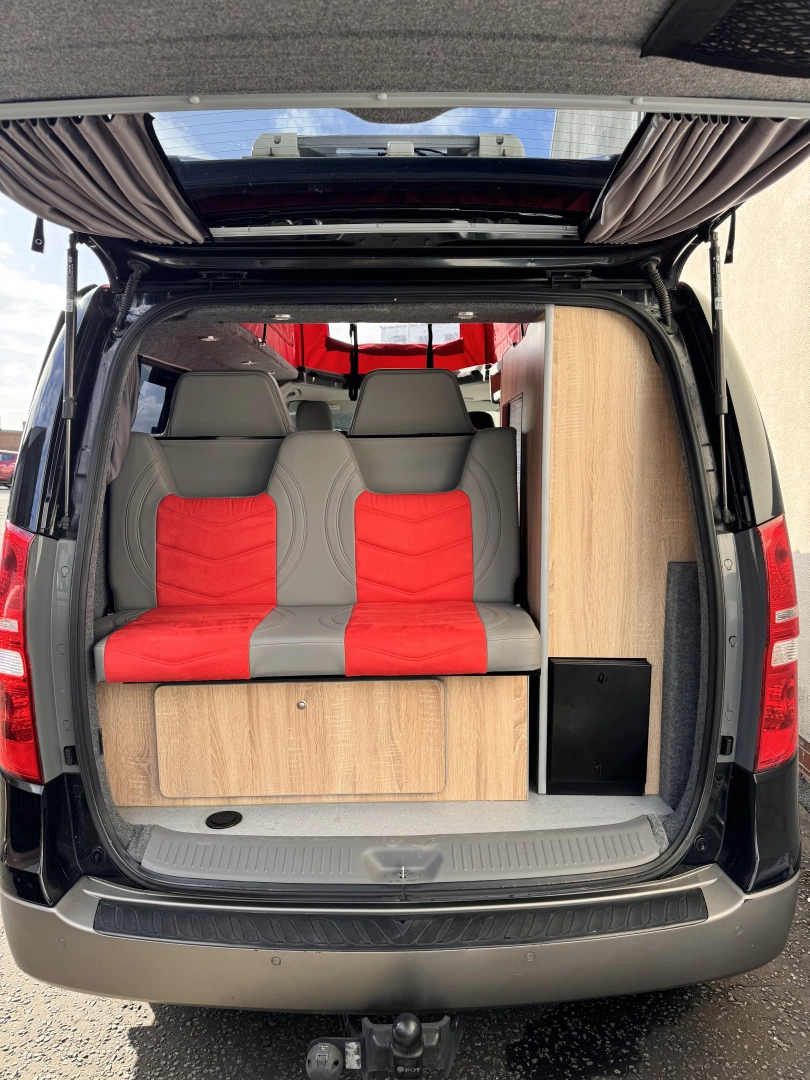 Hyundai i800 campervan Automatic 2016
