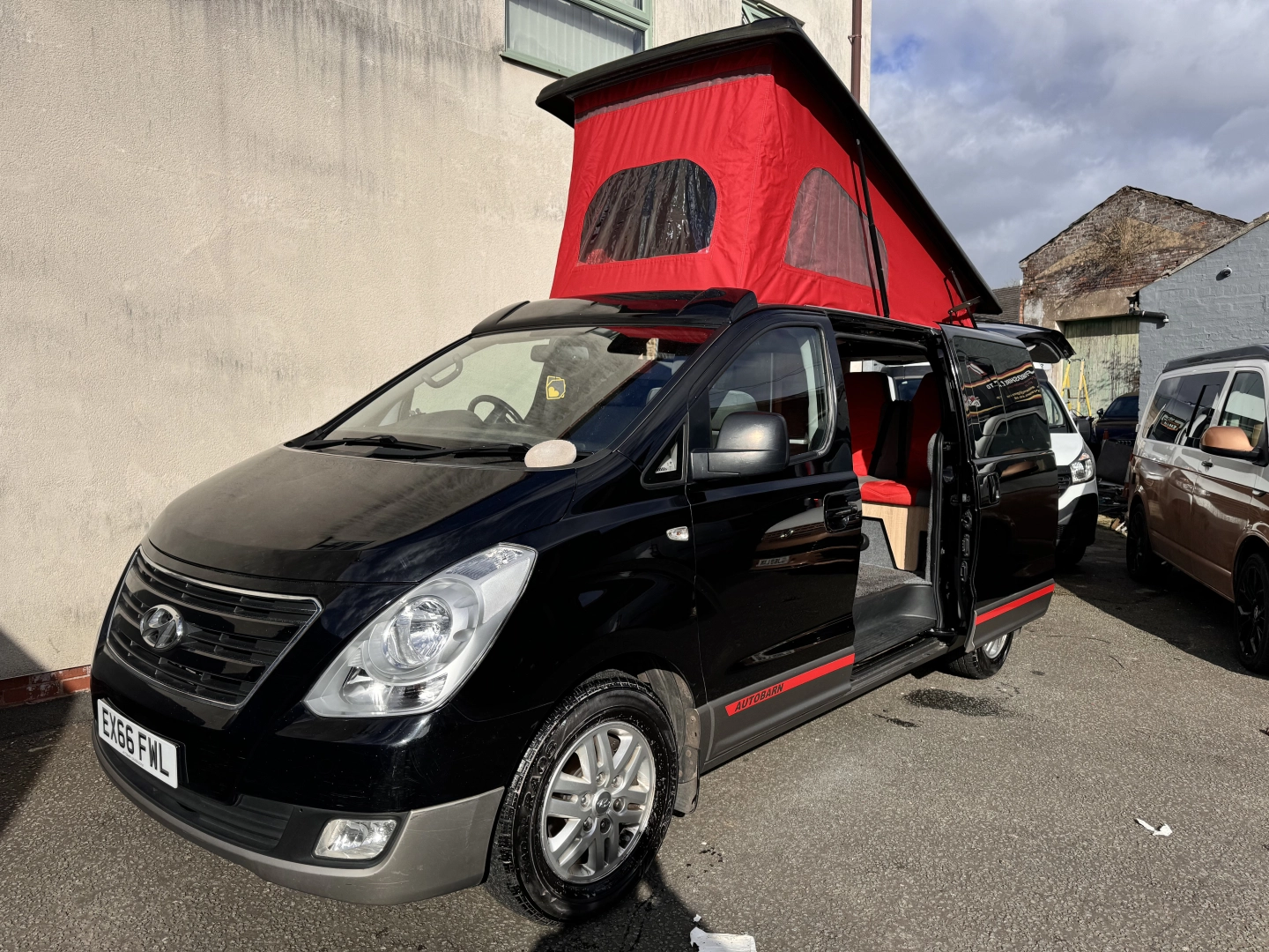 Hyundai i800 campervan Automatic 2016