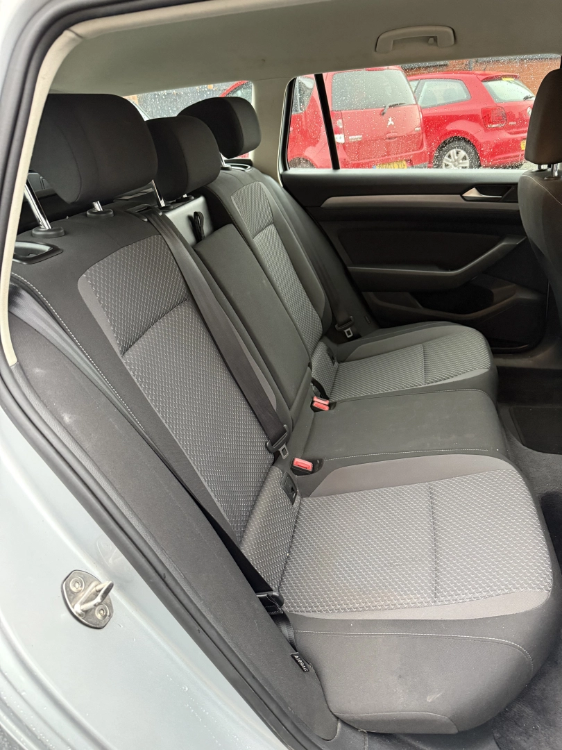 VW Passat 1.6 tdi estate 2016