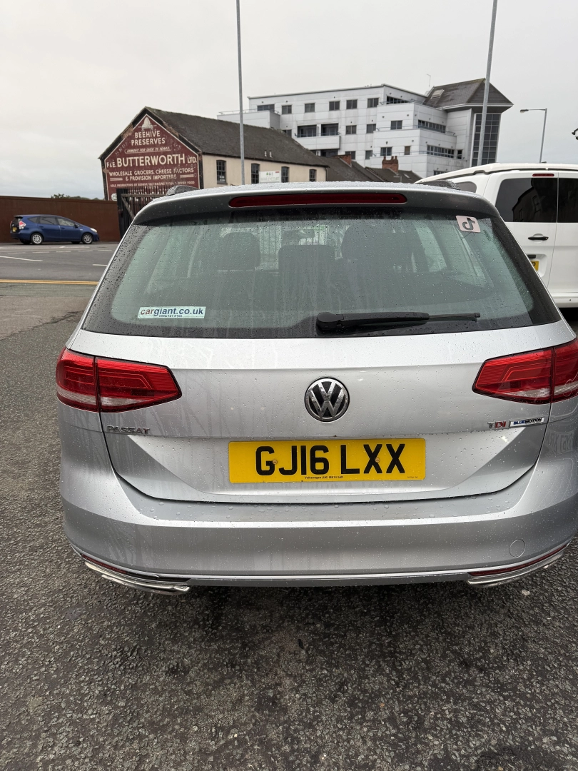 VW Passat 1.6 tdi estate 2016