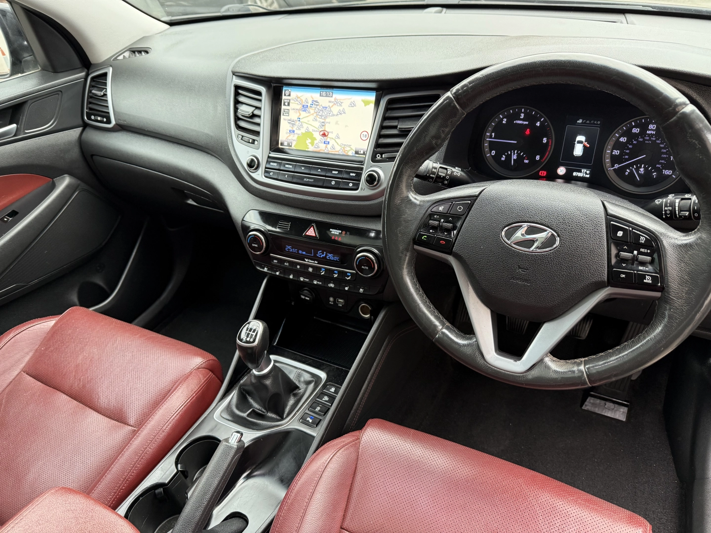 Hyundai Tucson 2.0 crdi premium 2016