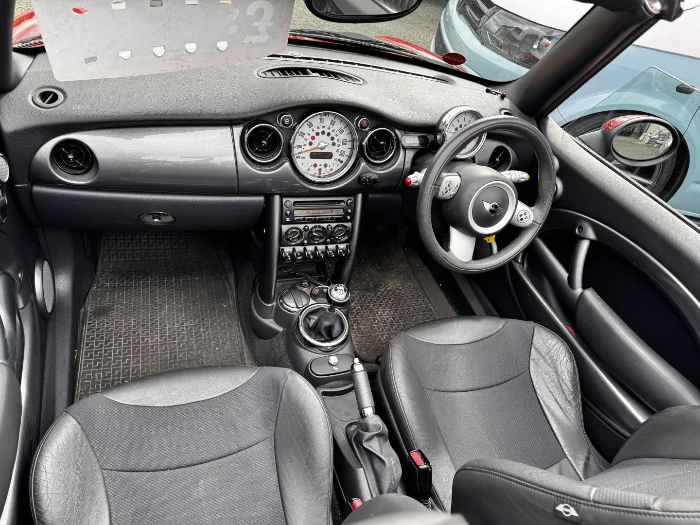 MINI COOPER CONVERTIBLE