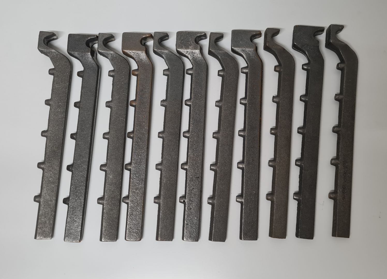 Rayburn Supreme / Nouvelle Grate Bars full set x11