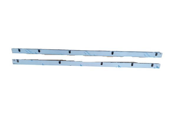 R/H & L/H STAINLESS SILL FINISHERS 4DR