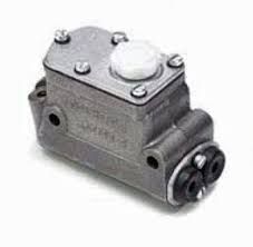 Brake Master Cylinder GMC109