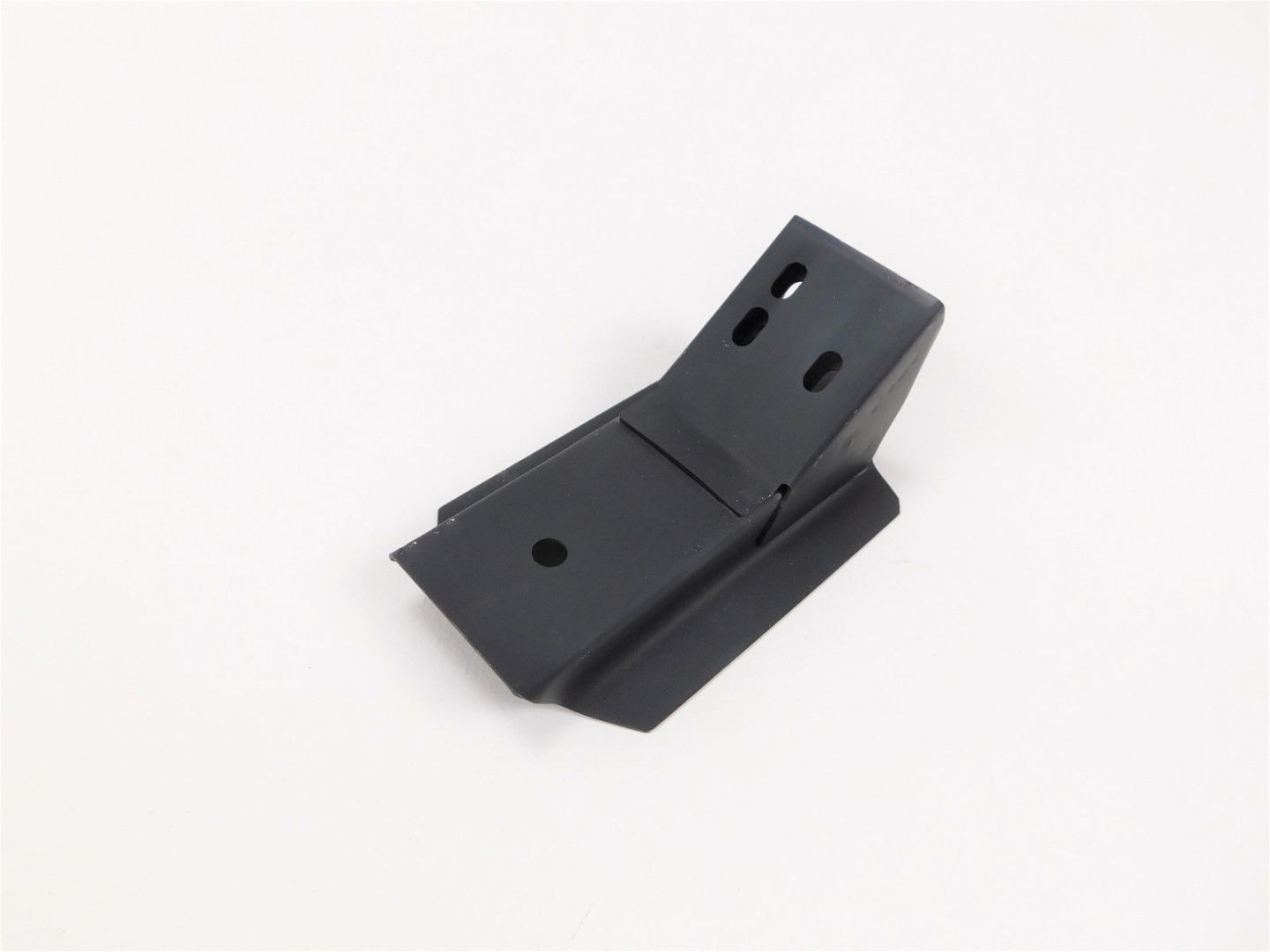 BOOT CATCH BRACKET