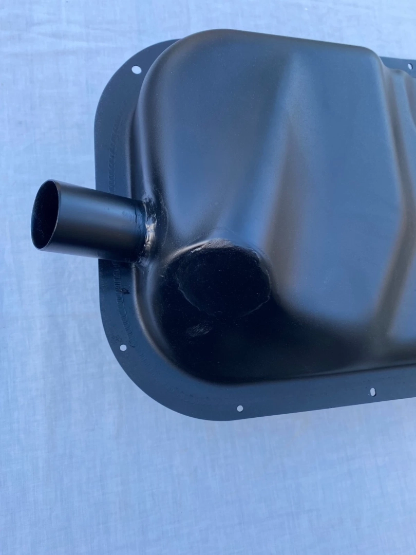 Petrol Tank 6.5 Gallon ARA573Q -FUL101V Aftermarket Van & Pick Up  ( No Drain Plug)