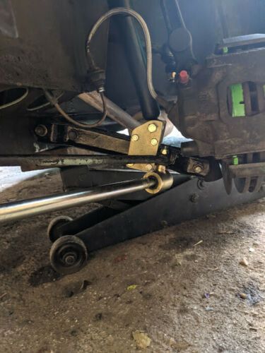 Front Gas Kit