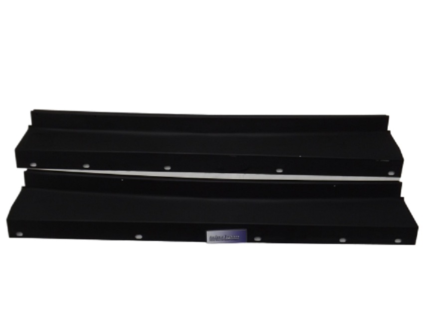 PAIR OF 2DR KICK PLATES