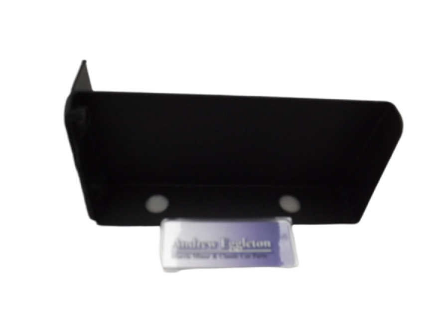 RH TRAV REAR LOWER BRACKET