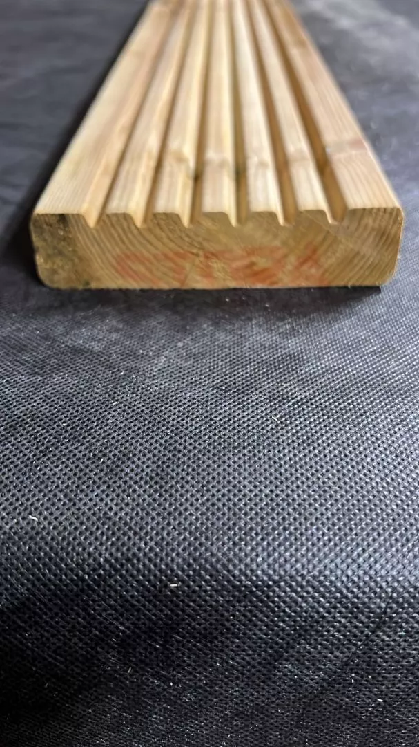 Decking Boards (Reversible)